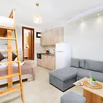 To Kyma - Seafront House *