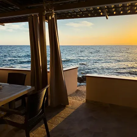 Сasa de vacaciones To Kyma - Seafront House