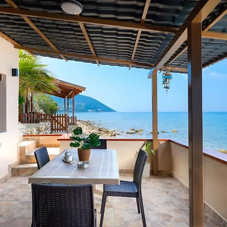 To Kyma - Seafront House Tatil Evi Skála Kallirákhis